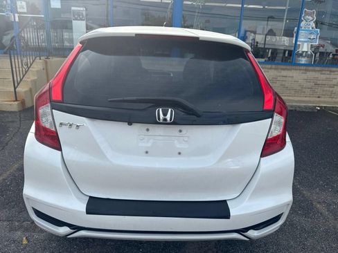 Used 2019 Honda Fit LX image 9