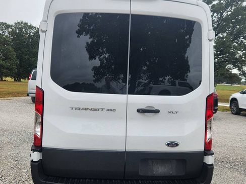 Used 2025 Ford Transit 350 XLT RWD image 3