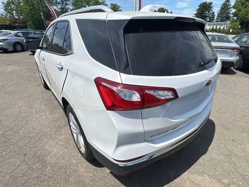 Used 2020 Chevrolet Equinox Premier AWD/4WD image 3