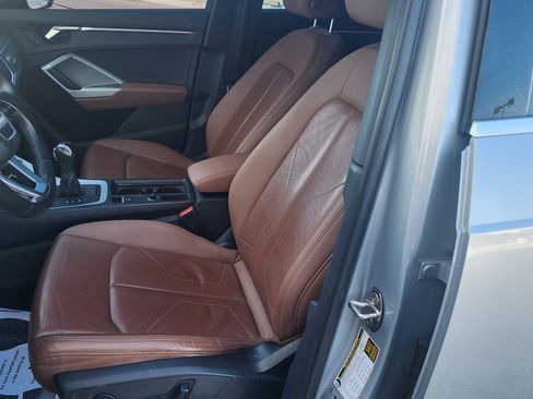 Used 2021 Audi Q3 2.0T Premium Plus w/ Premium Plus Package image 16