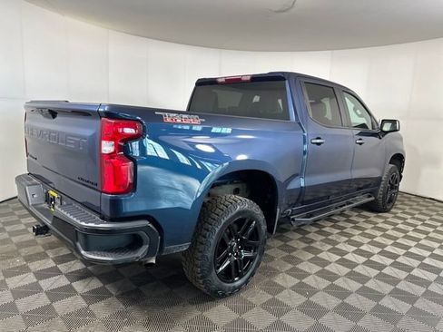 Used 2022 Chevrolet Silverado 1500 Custom Trail Boss w/ LPO, Dark Essentials Package image 3