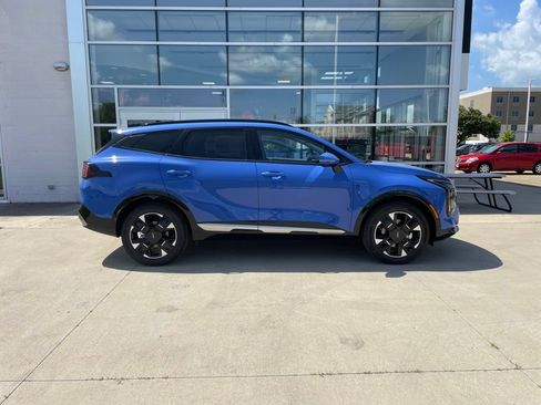 New 2026 Kia Sportage SX AWD/4WD image 4