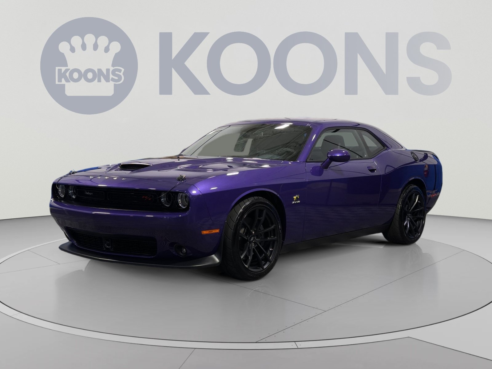 Used 2023 Dodge Challenger R/T Scat Pack RWD image 1