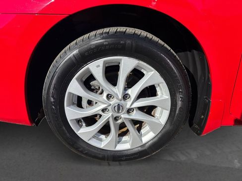 Used 2019 Nissan Sentra SV image 12