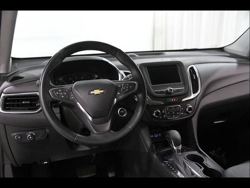 Certified 2024 Chevrolet Equinox LT FWD image 6