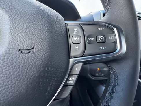 New 2026 RAM 2500 Big Horn AWD/4WD image 46