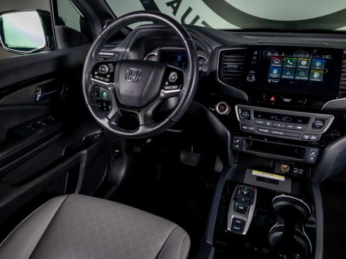Used 2019 Honda Passport Elite image 6