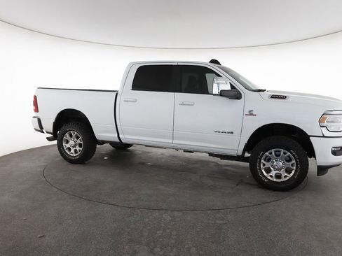 Used 2024 RAM 2500 Laramie image 15