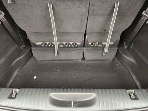 New 2026 Chrysler Pacifica Select image 24