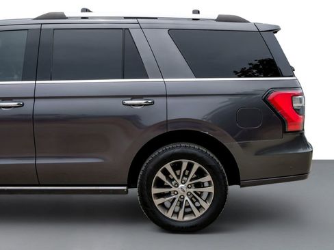 Used 2018 Ford Expedition Limited AWD/4WD image 11