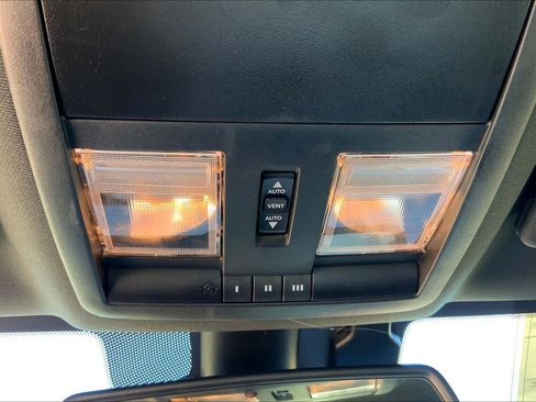 Used 2023 Dodge Challenger GT w/ Plus Package image 28