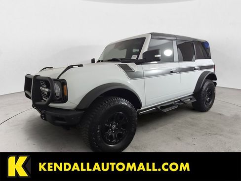 Used 2024 Ford Bronco Wildtrak AWD/4WD image 1