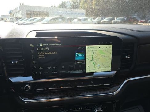 Used 2025 GMC Sierra 1500 Elevation image 19