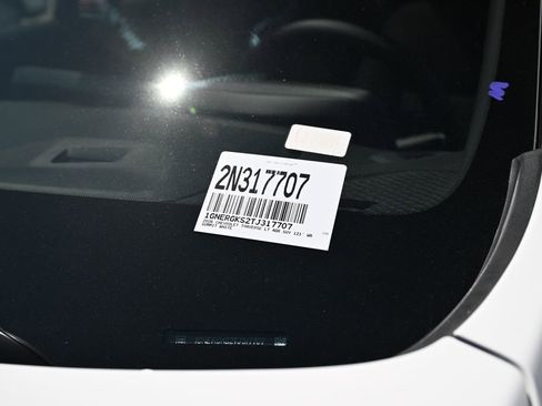 New 2026 Chevrolet Traverse LT w/ Sun and Wheel Package FWD image 41