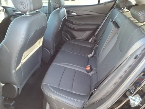 Used 2023 Buick Encore GX Essence w/ Experience Buick Package FWD image 9