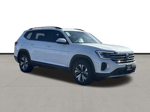 New 2026 Volkswagen Atlas SE FWD image 3