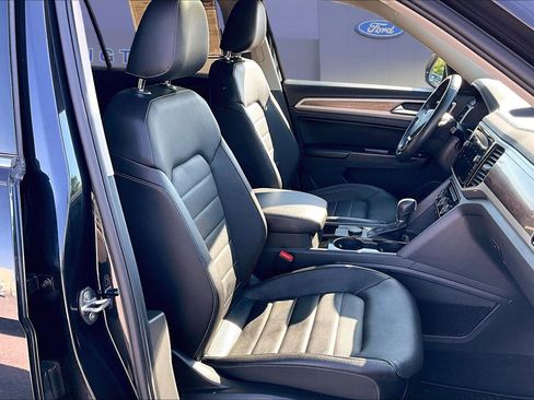 Used 2018 Volkswagen Atlas SEL Premium AWD/4WD image 30