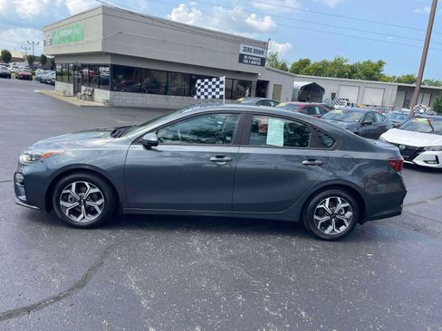 Used 2021 Kia Forte LXS FWD image 4