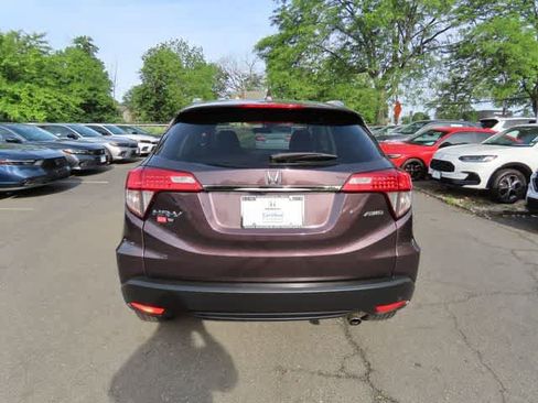 Used 2022 Honda HR-V EX image 5