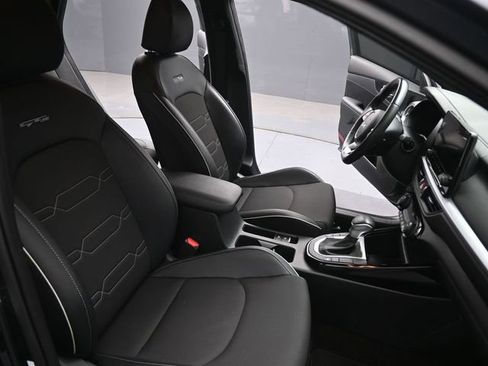 Used 2024 Kia Forte GT-Line image 24