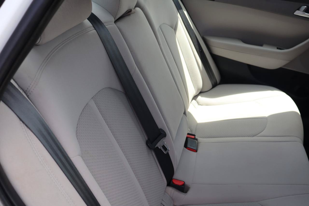 Used 2016 Hyundai Sonata SE FWD image 16