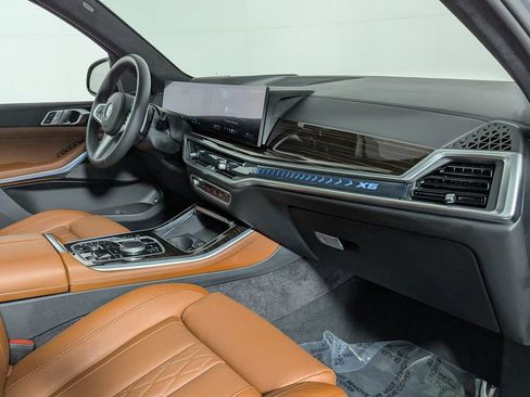 Certified 2026 BMW X5 xDrive50e image 35