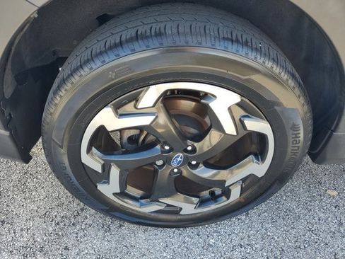 Used 2021 Subaru Crosstrek 2.5i Limited w/ Moonroof Package 2 image 9