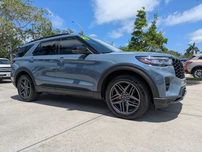 Used 2025 Ford Explorer ST-Line w/ Premium Package