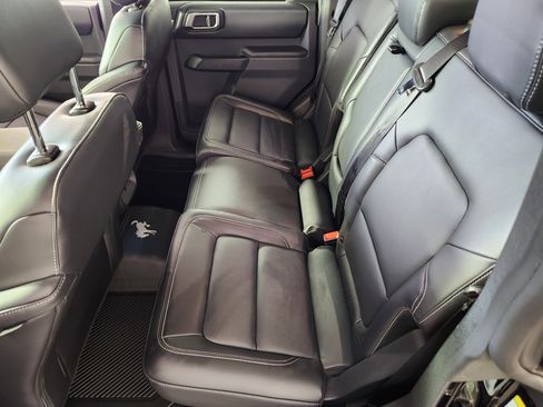 New 2025 Ford Bronco Outer Banks image 14