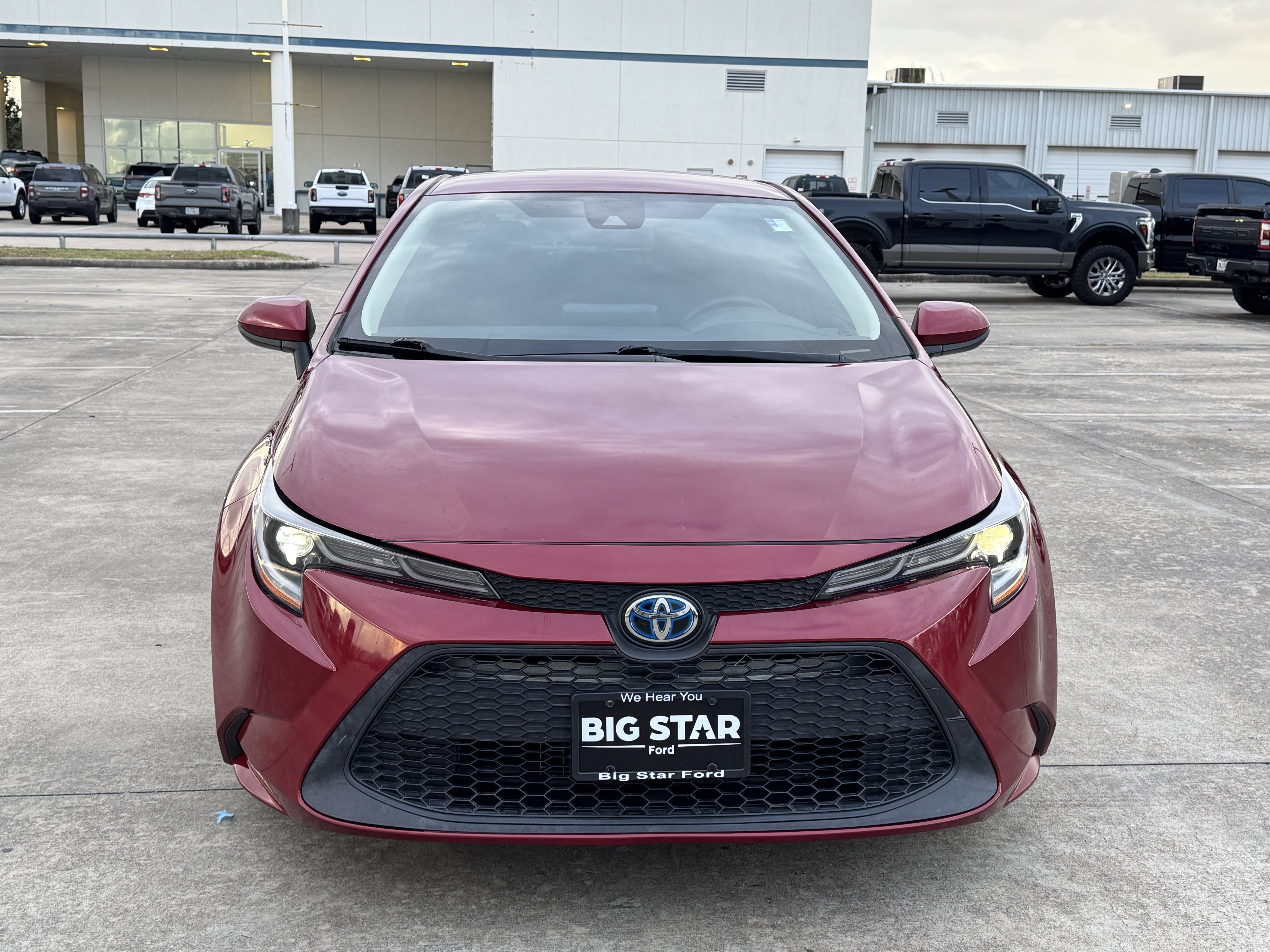 Used 2022 Toyota Corolla LE FWD image 11