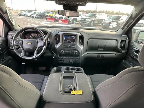 Used 2023 Chevrolet Silverado 1500 Custom image 25