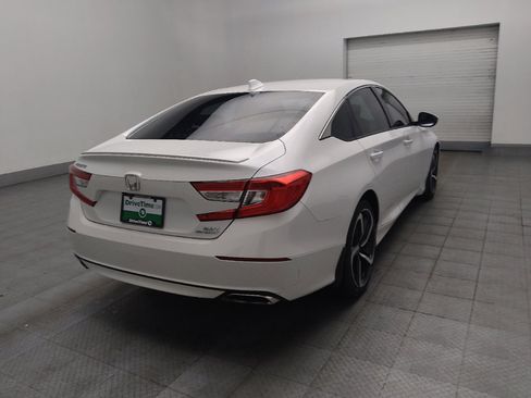 Used 2018 Honda Accord Sport image 9