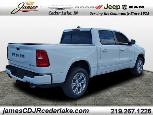 New 2026 RAM 1500 4x4 Crew Cab image 4