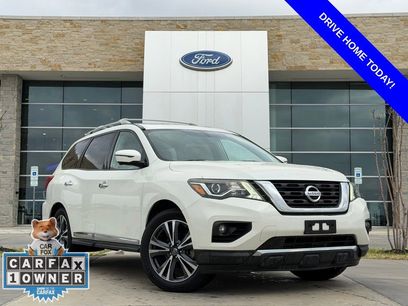 Used 2017 Nissan Pathfinder Platinum w/ Family Entertainment Package