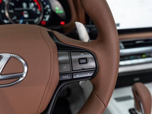 Used 2026 Lexus LC 500 Convertible w/ Inspiration Series RWD image 96