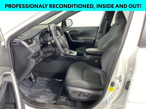 Certified 2021 Toyota RAV4 SE w/ Weather & Moonroof Package image 7