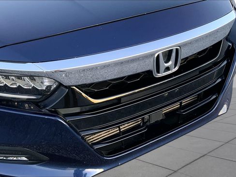 Used 2018 Honda Accord Touring image 29