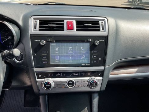 Used 2016 Subaru Outback 2.5i Limited AWD/4WD image 20
