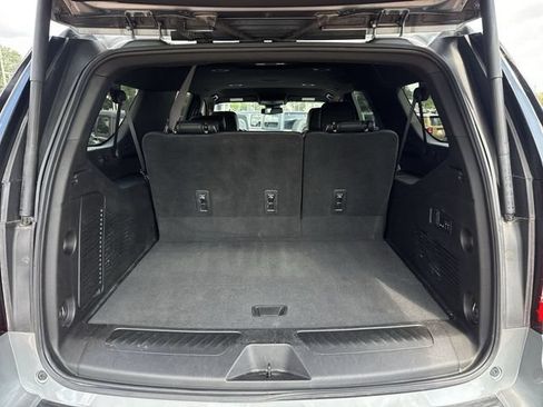 Used 2023 GMC Yukon XL SLT w/ SLT Luxury Package AWD/4WD image 20