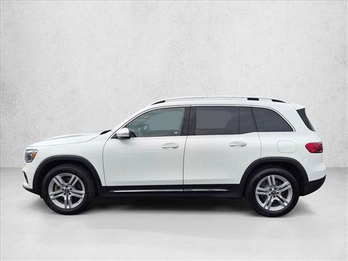 Certified 2023 Mercedes-Benz GLB 250 4MATIC image 9
