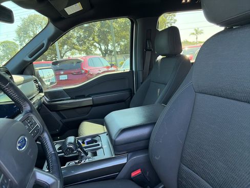 Used 2021 Ford F150 XLT w/ Equipment Group 302A High RWD image 11