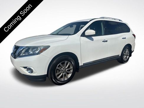 Used 2014 Nissan Pathfinder SL w/ SL Tech Package image 3