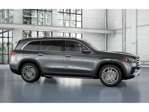 New 2026 Mercedes-Benz GLS 450 4MATIC image 14