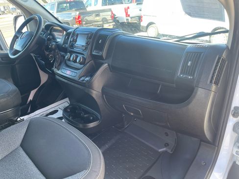Used 2021 RAM ProMaster 2500 image 15