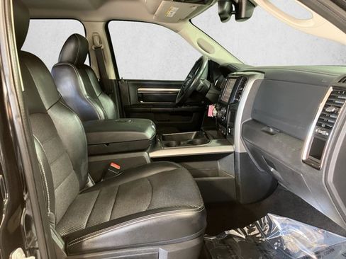 Used 2017 RAM 1500 Sport RWD image 19