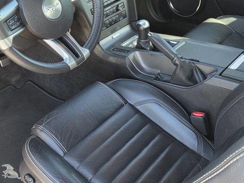 Used 2011 Ford Mustang Premium w/ Electronics Pkg image 10