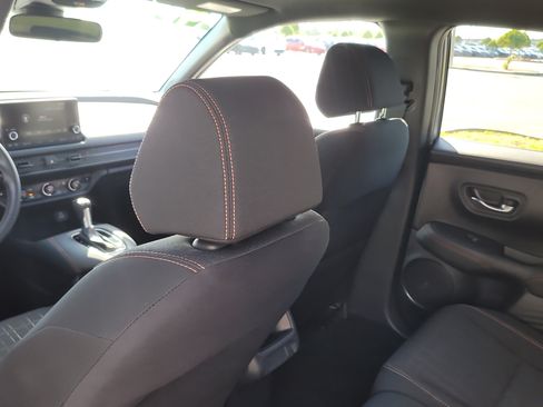Used 2024 Honda HR-V Sport image 13