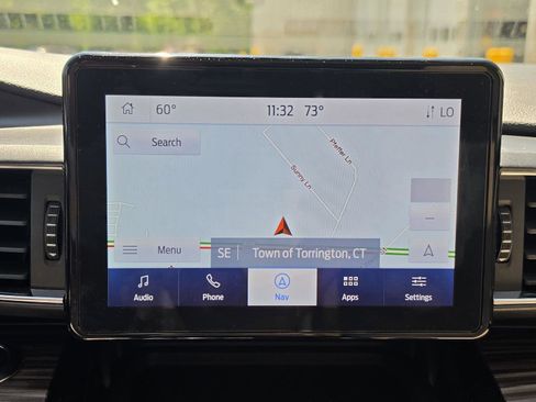 Used 2023 Ford Explorer Limited w/ Equipment Group 301A AWD/4WD image 26