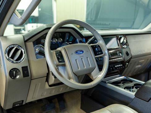 Used 2008 Ford F350 4x4 Crew Cab Super Duty image 11