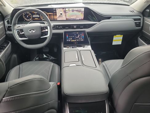 New 2026 INFINITI QX80 Luxe image 12